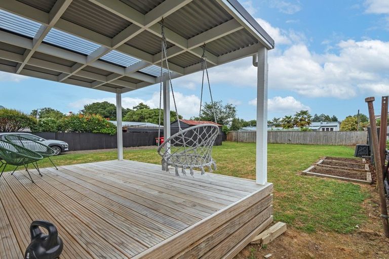 Photo of property in 13 Fox Street, Woodville, 4920