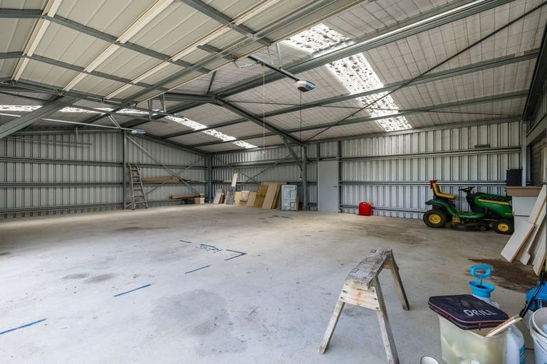 Photo of property in 2418 Waimate Highway, Makikihi, Waimate, 7980