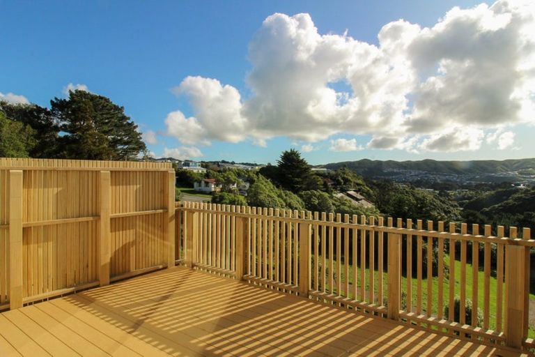 Photo of property in 9/6 Bushland Grove, Paparangi, Wellington, 6037