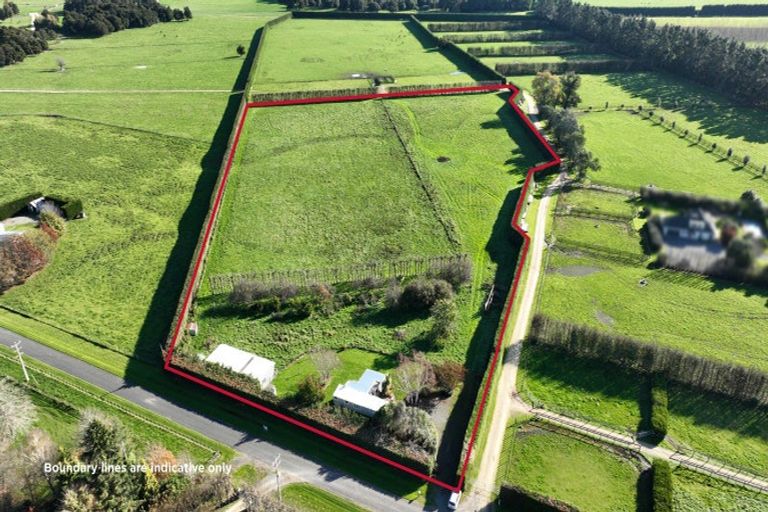 Photo of property in 38 Morris Road, Te Ore Ore, Masterton, 5886