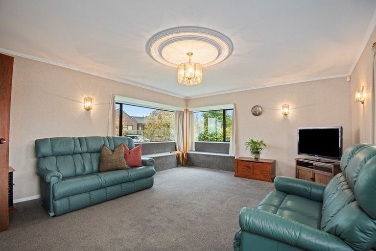 Photo of property in 19 Park View Avenue, Feilding, 4702