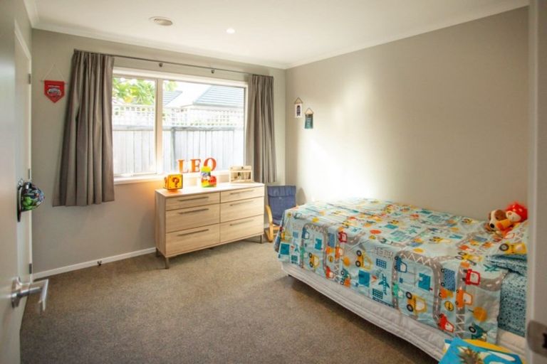 Photo of property in 8 Taranui Way, Paraparaumu Beach, Paraparaumu, 5032