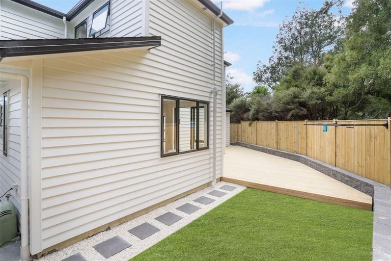 Photo of property in 42 Drumbuoy Drive, Flat Bush, Auckland, 2019