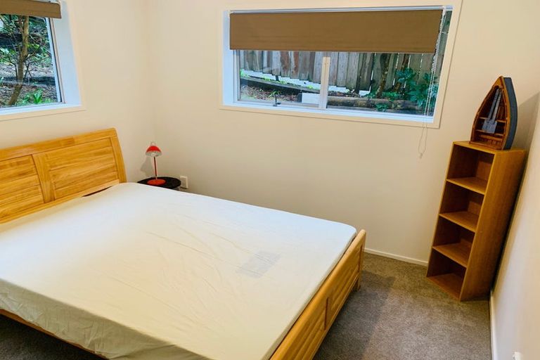 Photo of property in 22 Scotstoun Place, Glen Eden, Auckland, 0602