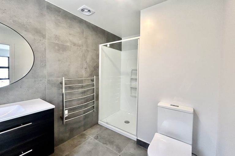 Photo of property in 4 Rockpool Road, Orewa, 0931