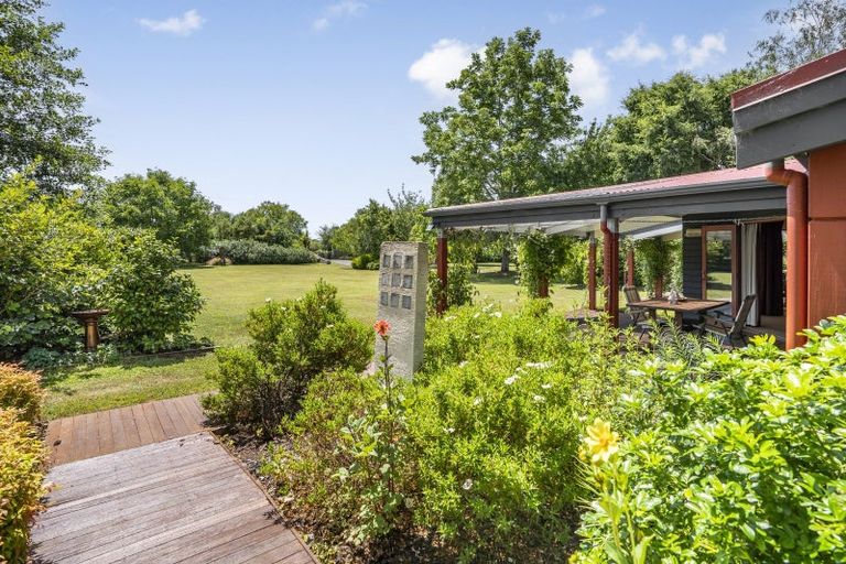 Photo of property in 66-66a Kuratawhiti Street, Greytown, 5712