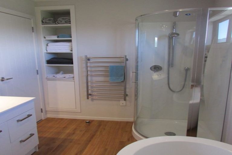 Photo of property in 20 Tasman Close, Aotea, Porirua, 5024