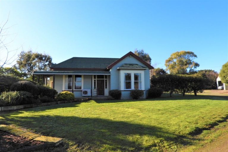 Photo of property in 30 Waiareka Valley Road, Alma, Oamaru, 9491