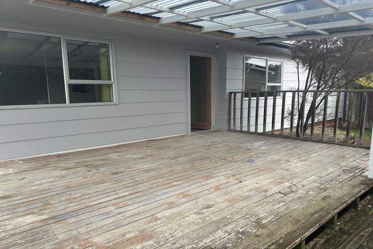 Photo of property in 20 Newton Place, Westbrook, Palmerston North, 4412