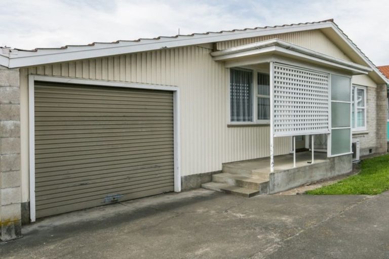 Photo of property in 2/502 Saint Aubyn Street West, Hastings, 4122