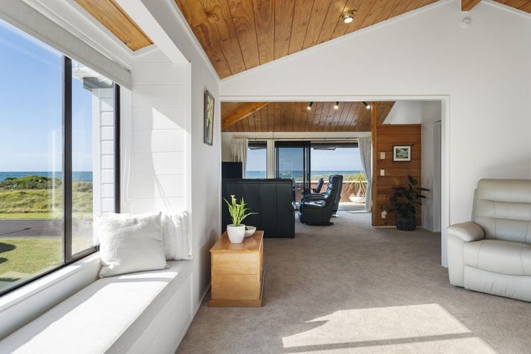 Photo of property in 18 Ocean Road, Ohope, 3121