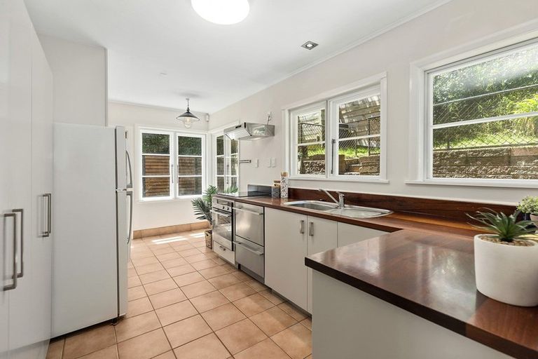 Photo of property in 17 Volga Street, Island Bay, Wellington, 6023