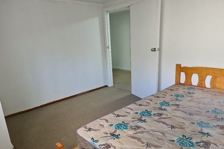 Photo of property in 11 William Souter Street, Forrest Hill, Auckland, 0620