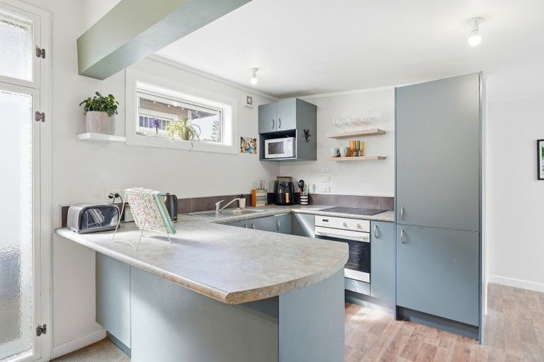 Photo of property in 22 Mason Terrace, Gonville, Whanganui, 4501