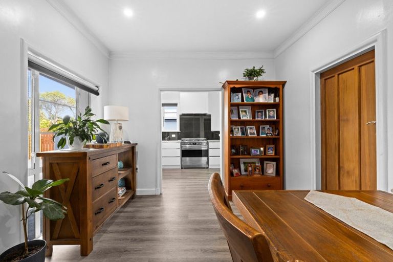 Photo of property in 11 Tom Parker Avenue, Marewa, Napier, 4110