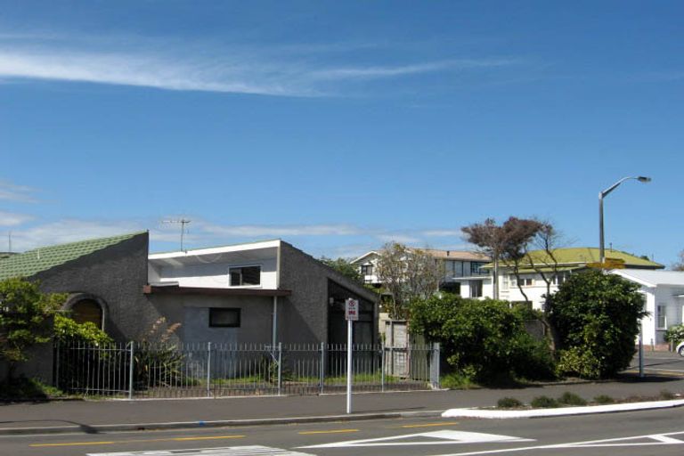Photo of property in 200 Wicksteed Street, Whanganui, 4500