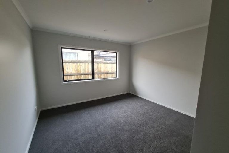 Photo of property in 40 Whatumairangi Way, Owhata, Rotorua, 3010