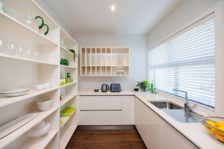 Photo of property in 21 The Strand, Fitzherbert, Palmerston North, 4410