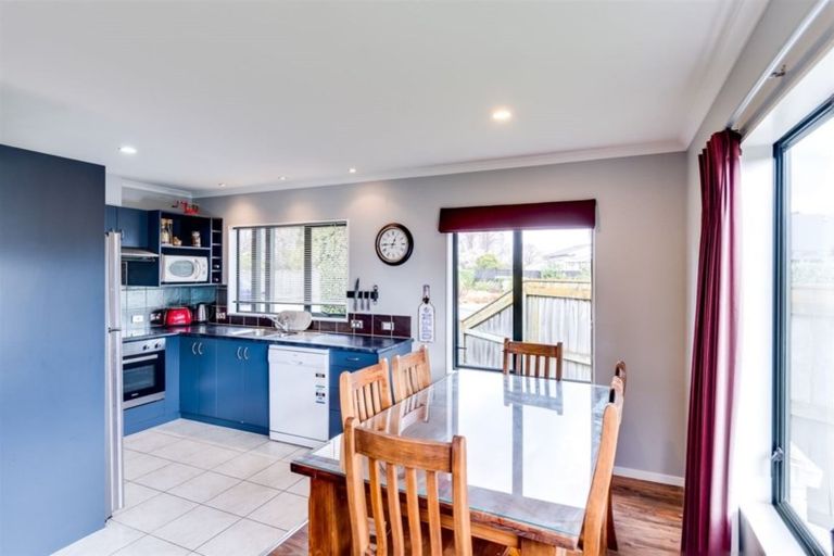 Photo of property in 20 Burness Road, Greenmeadows, Napier, 4112