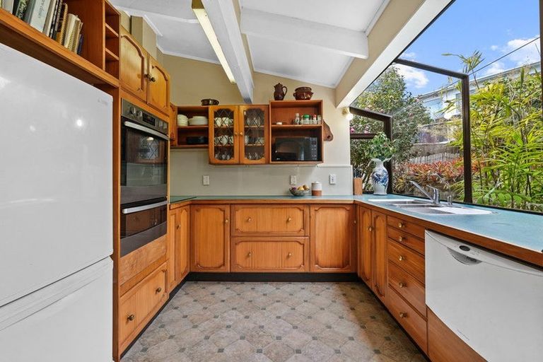 Photo of property in 40a Duncansby Road, Stanmore Bay, Whangaparaoa, 0932