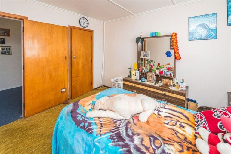 Photo of property in 38 Miro Street, Castlecliff, Whanganui, 4501