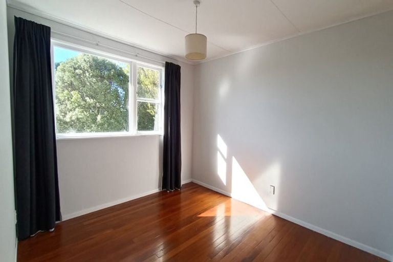 Photo of property in 8 Prospect Terrace, Johnsonville, Wellington, 6037