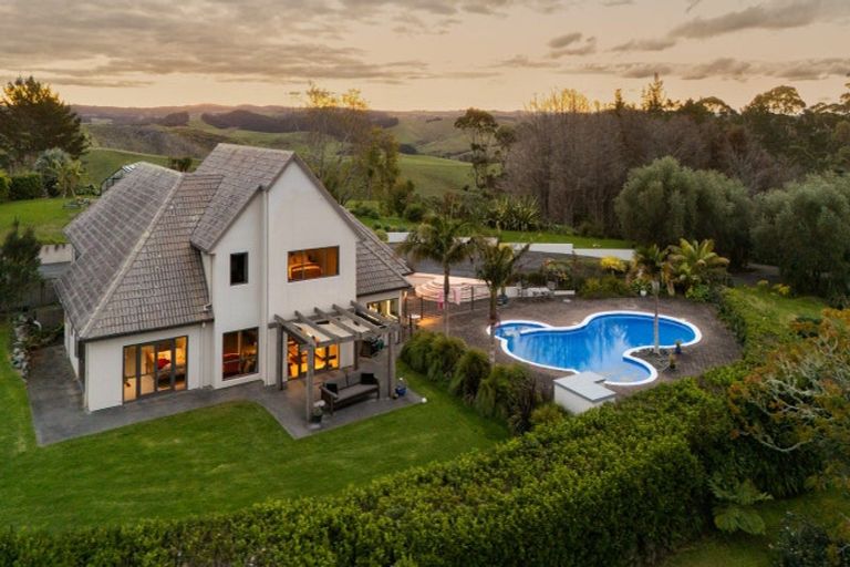Photo of property in 4 Waitete Heights Lane, Kerikeri, 0294