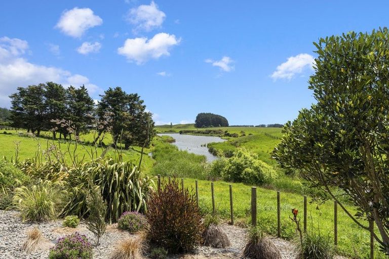 Photo of property in 30 Nicholson Drive, Kaitoke, Whanganui, 4572