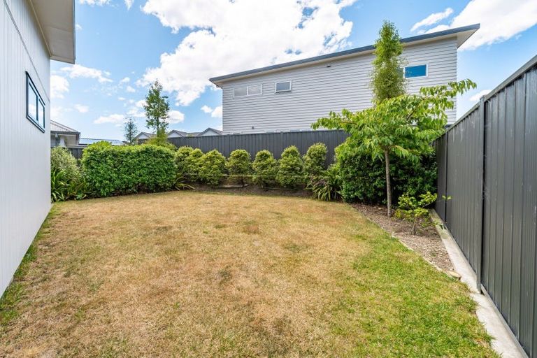 Photo of property in 6 Pateke Drive, Kenepuru, Porirua, 5022