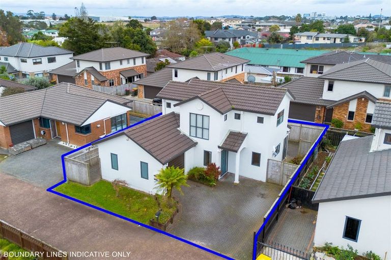 Photo of property in 2/45a Great South Road, Manurewa, Auckland, 2102