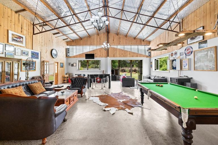 Photo of property in 2195 Waimarama Road, Waimarama, Havelock North, 4294