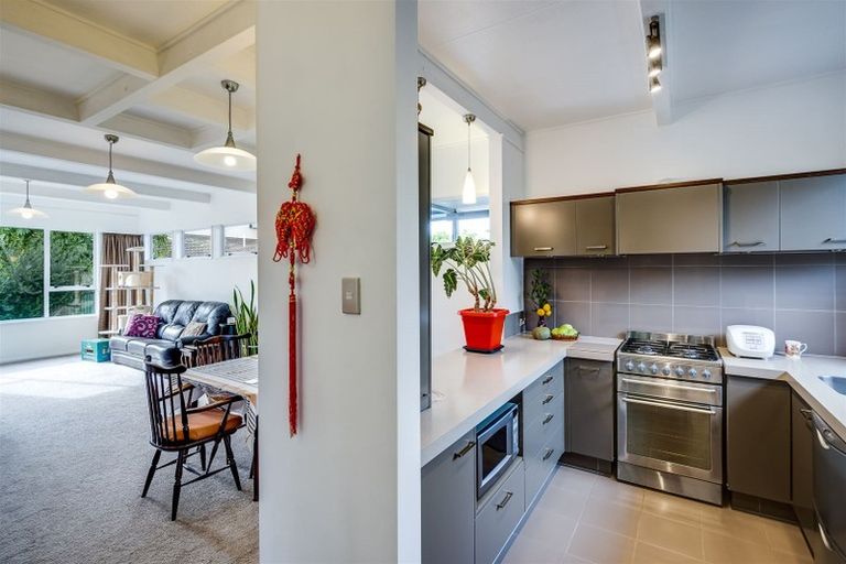 Photo of property in 5a Travis Street, Taradale, Napier, 4112