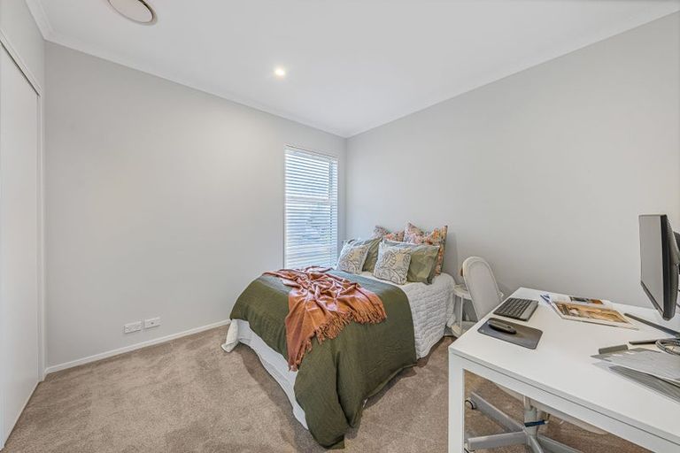 Photo of property in 27 Whenuapai Drive, Whenuapai, Auckland, 0618