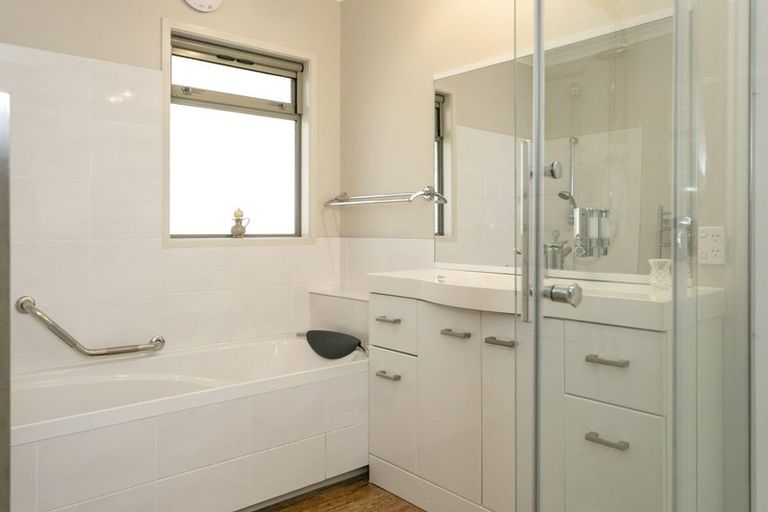 Photo of property in 5/134 Grace Road, Turangi, 3382