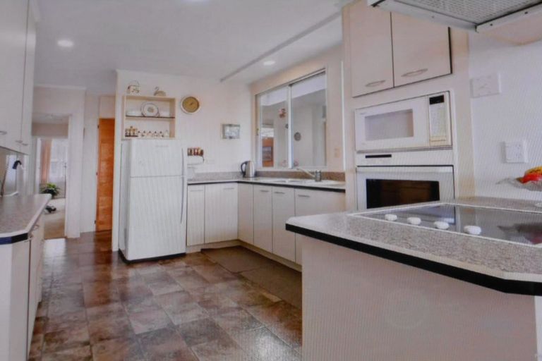 Photo of property in 190 Gleeson Road, Pollok, Waiuku, 2683