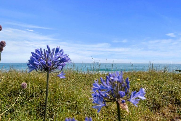 Photo of property in 285 Pukehina Parade, Pukehina, 3189
