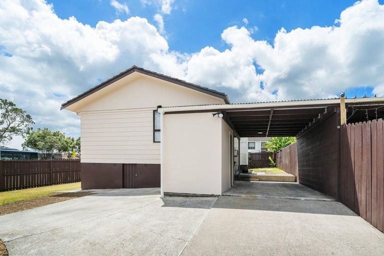 Photo of property in 1/47 Taitimu Drive, Weymouth, Auckland, 2103