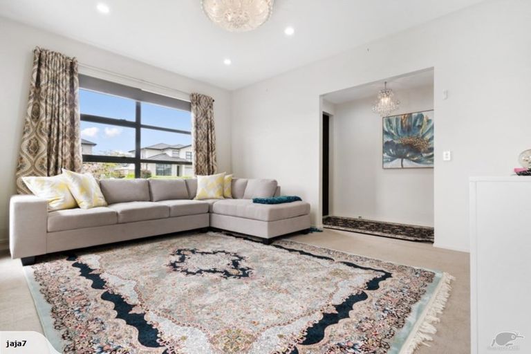 Photo of property in 10 Kuhanui Drive, Karaka, Papakura, 2113
