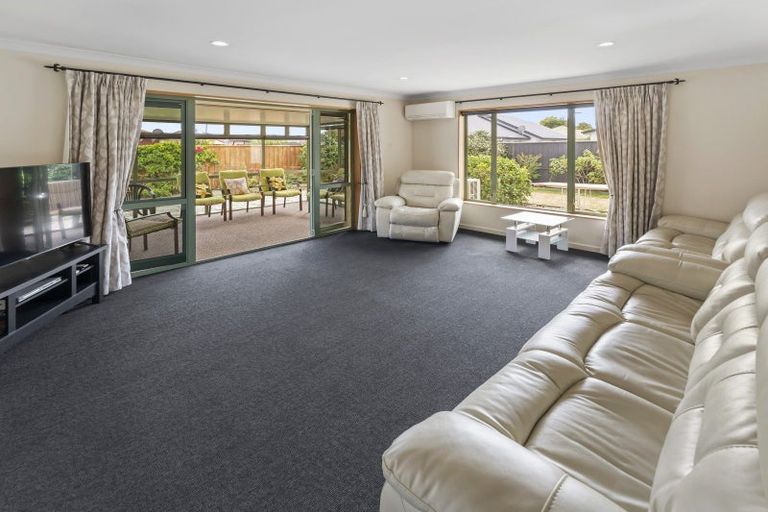 Photo of property in 22 Kendall View, Stoke, Nelson, 7011