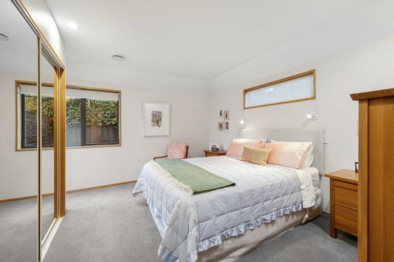 Photo of property in 2/6 Chepstow Avenue, Fendalton, Christchurch, 8052