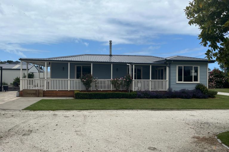 Photo of property in 8 Frederick Street, Makikihi, Timaru, 7971