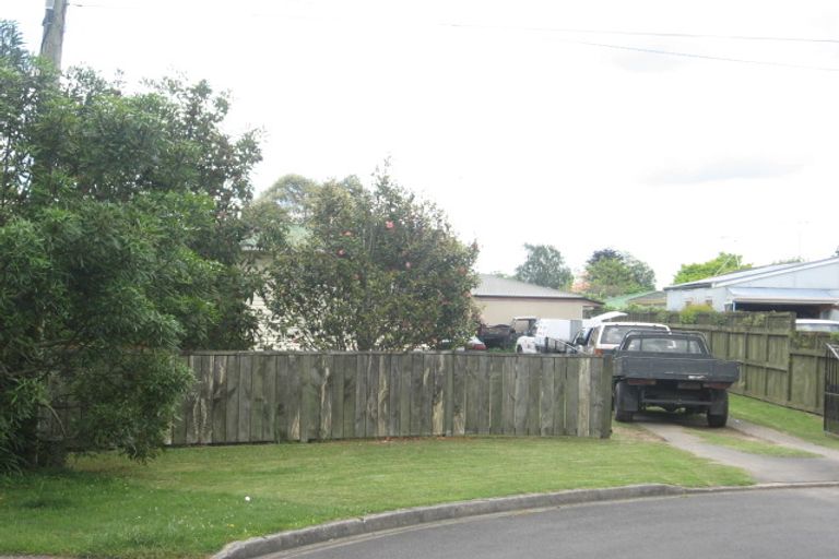 Photo of property in 5 Churchill Place, Cambridge, 3434