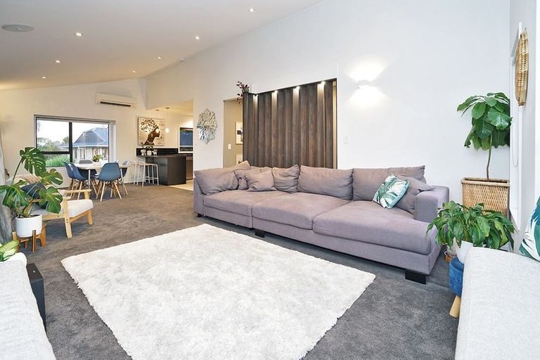 Photo of property in 10b Burn-murdoch Street, St Andrews, Hamilton, 3200