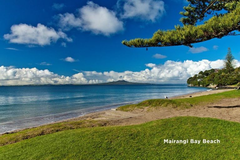 Photo of property in 3 Sunrise Avenue, Murrays Bay, Auckland, 0630