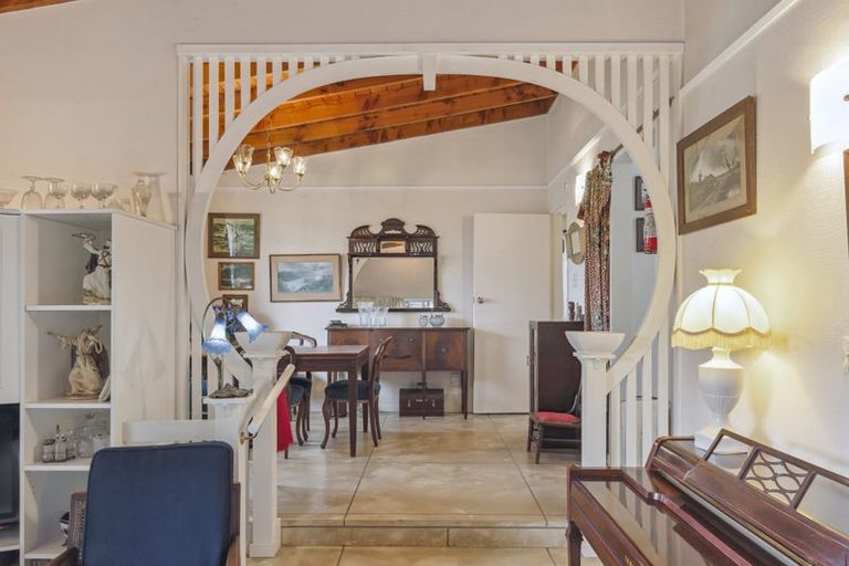 Photo of property in 48 Makora Road, Otaihanga, Paraparaumu, 5036