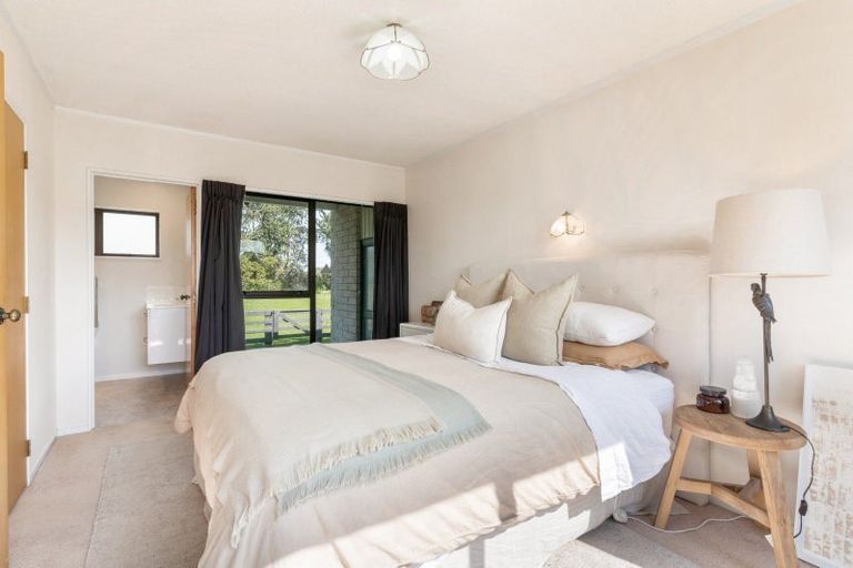 Photo of property in 111 Moana Anu Anu Avenue, Whangamata, 3620