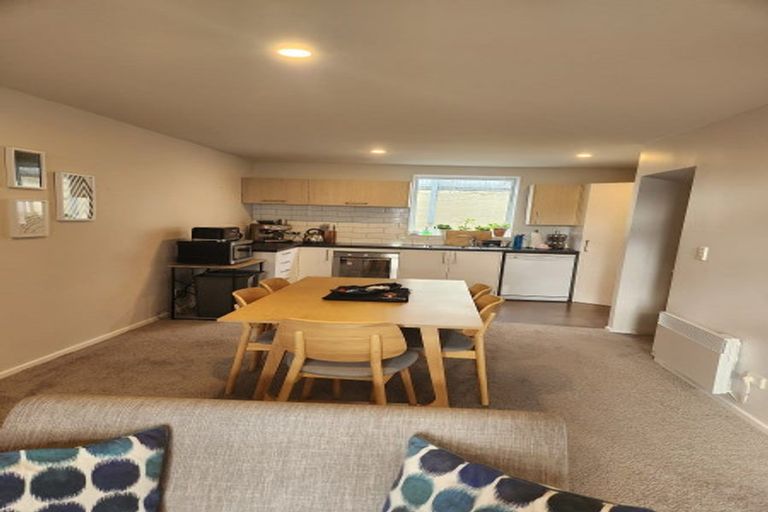 Photo of property in Pirie Street Townhouses, 32/35 Pirie Street, Mount Victoria, Wellington, 6011