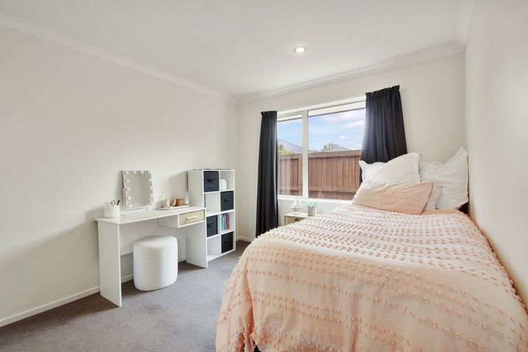 Photo of property in 166 Johns Road, Rangiora, 7400