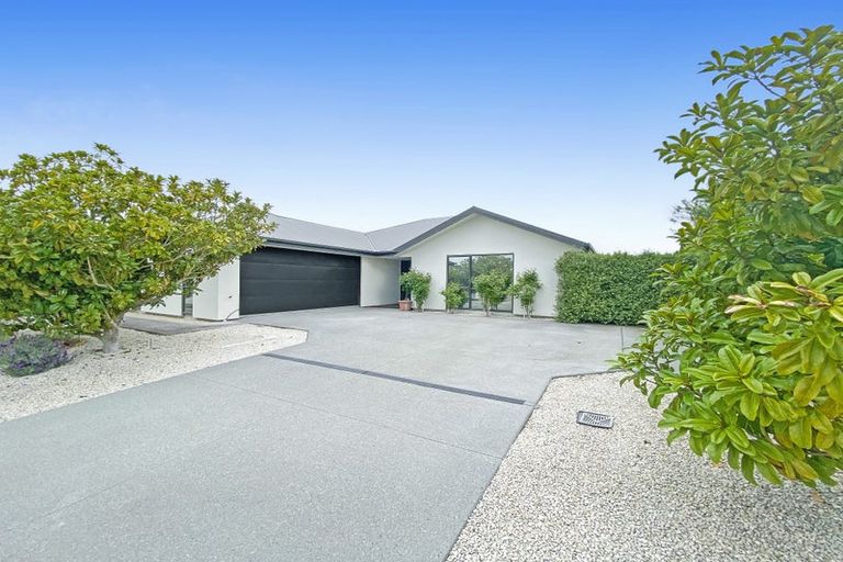 Photo of property in 53 Aroha Street, Pegasus, 7612