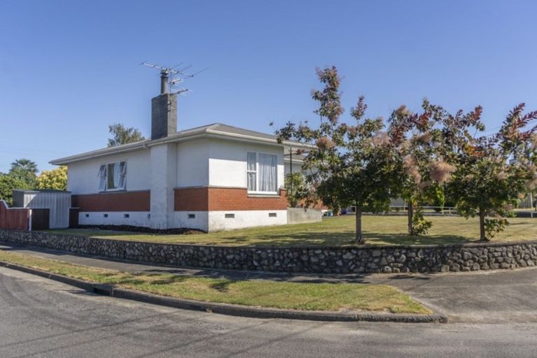 Photo of property in 13 Wavell Crescent, Lansdowne, Masterton, 5810